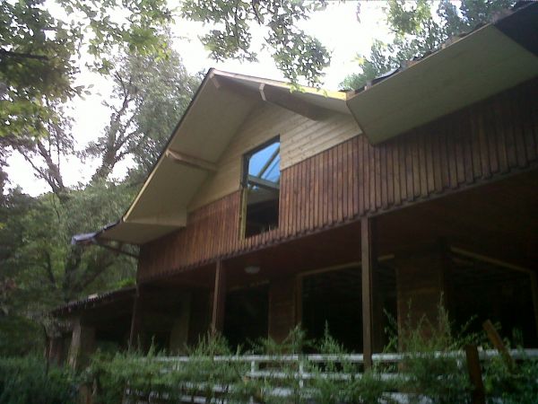 Surélévation du toit pour une création d' une pièce supplémentaire sur la commune de rillieux la pape