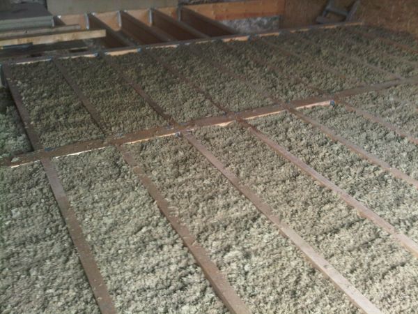 Isolation et éccran de sous toit