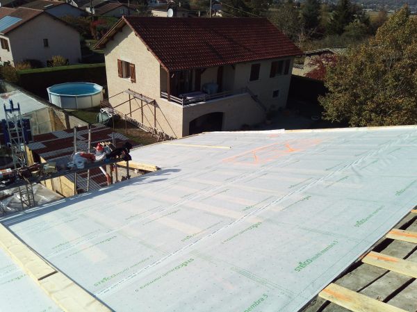 Ecran de sous toiture ( pare pluie)